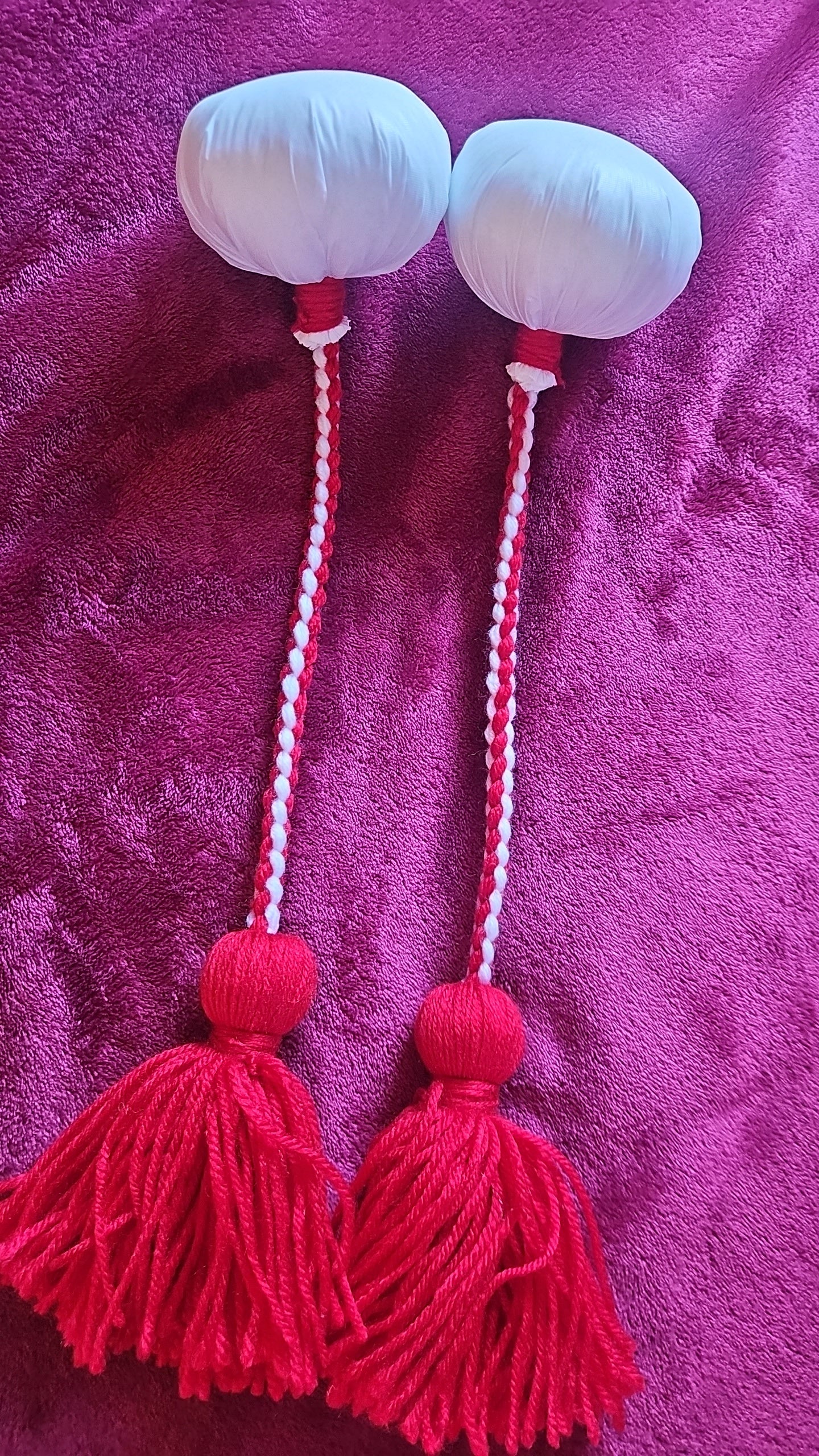 Red & White Poi - White Ball